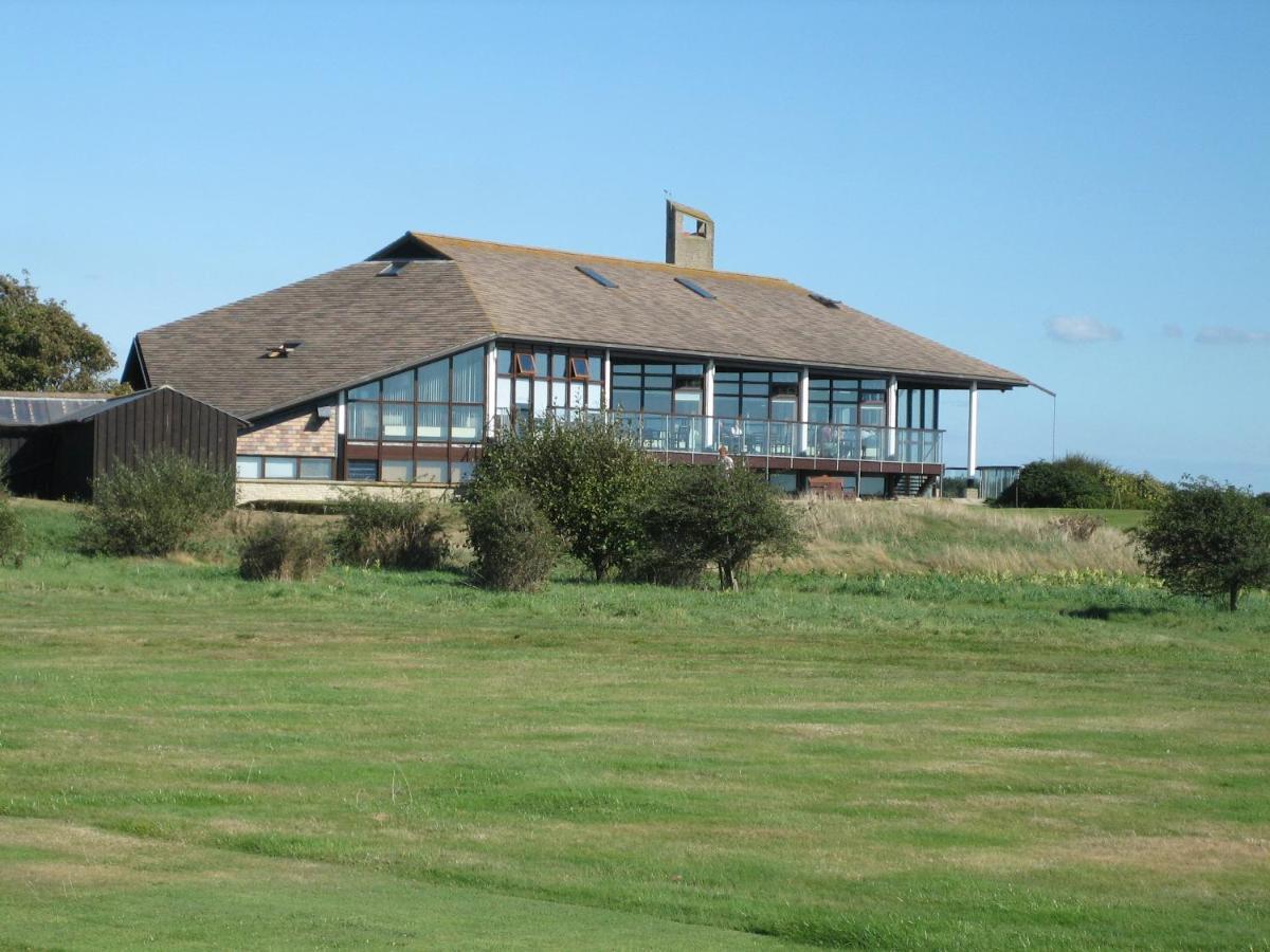 The Olde Barn Bed and Breakfast Lymington Esterno foto